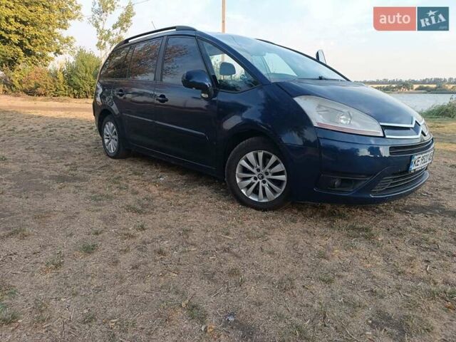 Синий Ситроен С4 Пикассо, объемом двигателя 2 л и пробегом 200 тыс. км за 5500 $, фото 7 на Automoto.ua