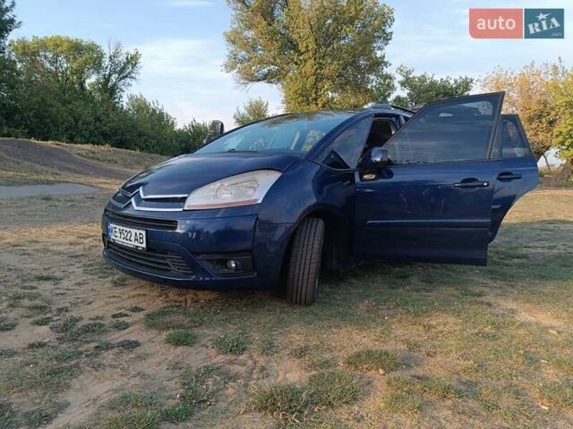 Синий Ситроен С4 Пикассо, объемом двигателя 2 л и пробегом 200 тыс. км за 5500 $, фото 18 на Automoto.ua