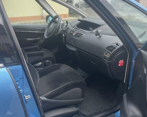 Синий Ситроен С4 Пикассо, объемом двигателя 2 л и пробегом 232 тыс. км за 5700 $, фото 8 на Automoto.ua