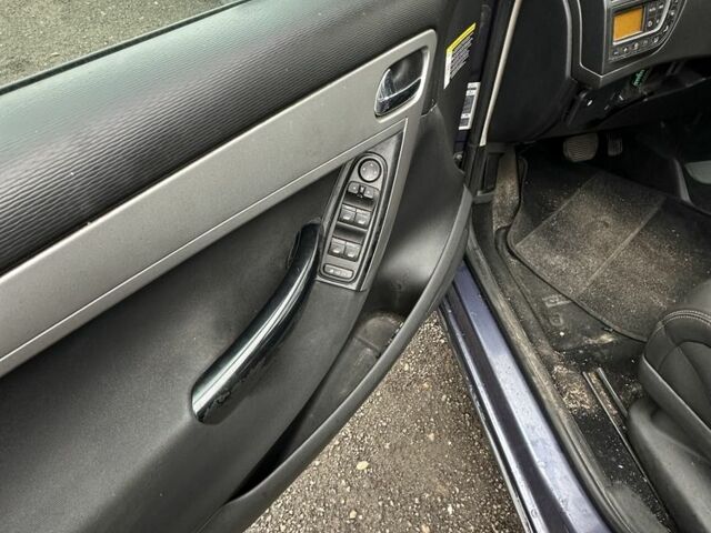 Синий Ситроен С4 Пикассо, объемом двигателя 0 л и пробегом 330 тыс. км за 3200 $, фото 5 на Automoto.ua