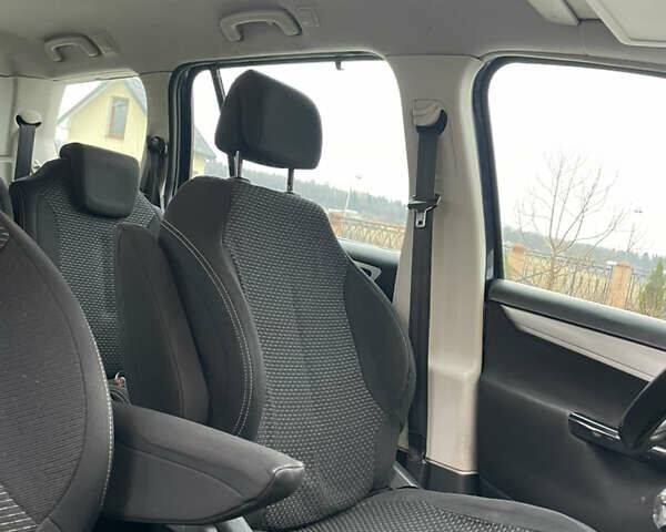 Синий Ситроен С4 Пикассо, объемом двигателя 1.6 л и пробегом 307 тыс. км за 5499 $, фото 65 на Automoto.ua