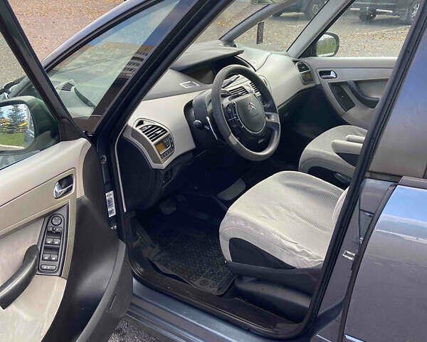 Синий Ситроен С4 Пикассо, объемом двигателя 1.56 л и пробегом 280 тыс. км за 4900 $, фото 10 на Automoto.ua