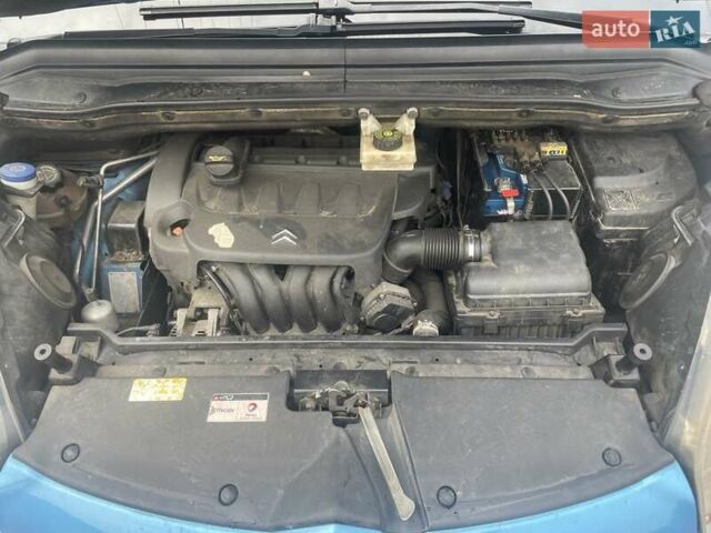 Синий Ситроен С4 Пикассо, объемом двигателя 2 л и пробегом 232 тыс. км за 5700 $, фото 31 на Automoto.ua