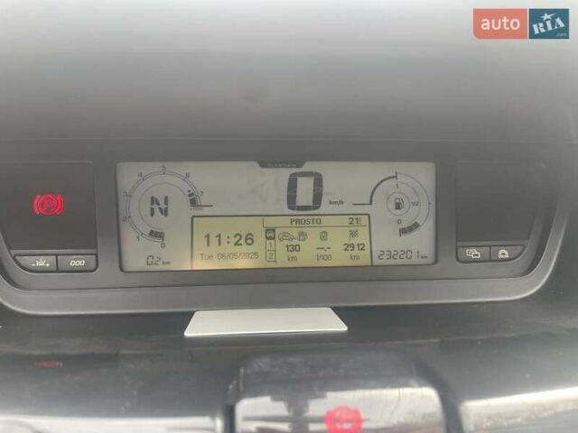 Синий Ситроен С4 Пикассо, объемом двигателя 2 л и пробегом 232 тыс. км за 5700 $, фото 35 на Automoto.ua