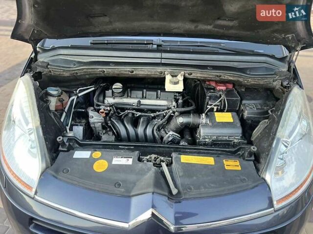 Ситроен С4 Пикассо 2007 в Измаиле на Automoto.ua Синий Ситроен С4 Пикассо, объемом двигателя 1.74 л и пробегом 298 тыс. км за 4500 $, фото 14 на Automoto.ua