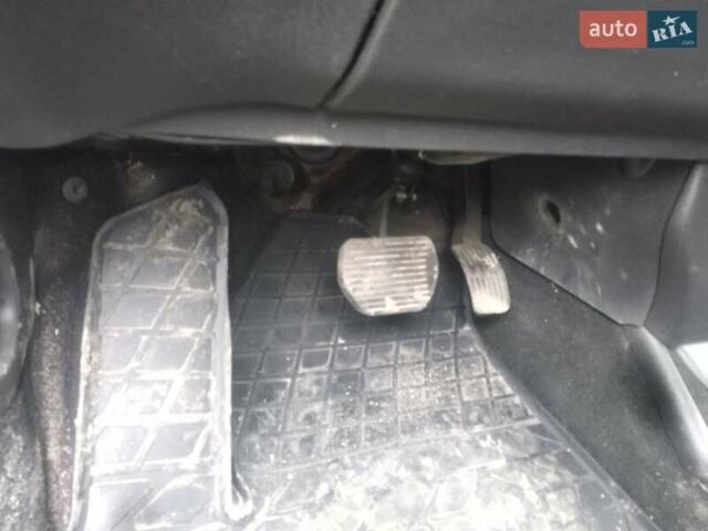 Синій Сітроен С4 Пікассо, об'ємом двигуна 2 л та пробігом 213 тис. км за 5700 $, фото 4 на Automoto.ua