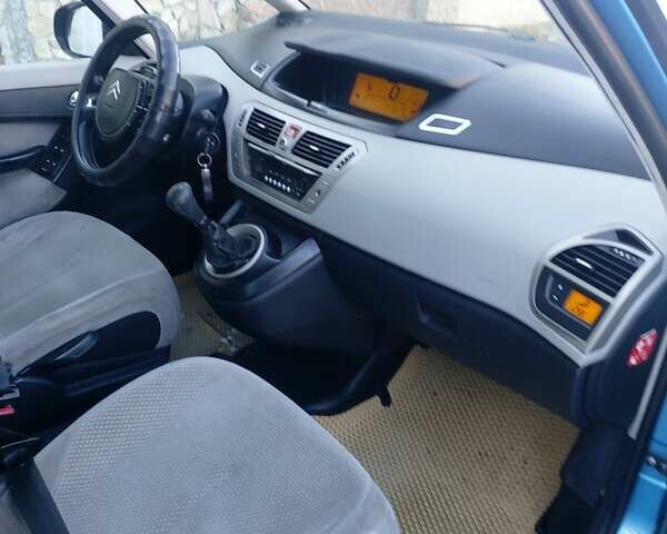 Синий Ситроен С4 Пикассо, объемом двигателя 1.56 л и пробегом 356 тыс. км за 3950 $, фото 26 на Automoto.ua