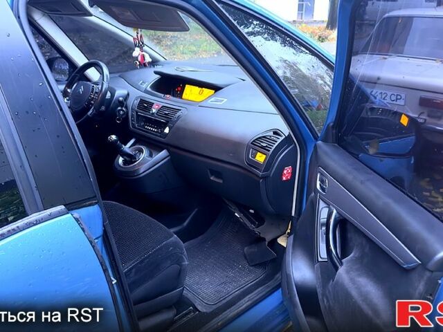 Синій Сітроен С4 Пікассо, об'ємом двигуна 1.8 л та пробігом 160 тис. км за 5000 $, фото 8 на Automoto.ua