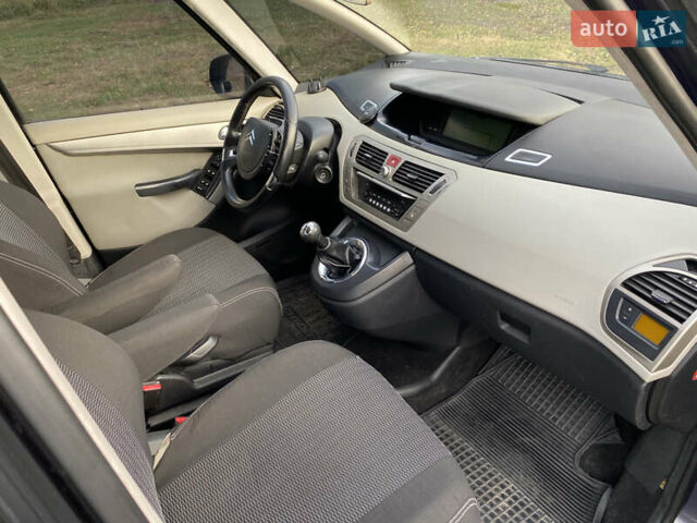 Синий Ситроен С4 Пикассо, объемом двигателя 1.56 л и пробегом 249 тыс. км за 4400 $, фото 5 на Automoto.ua