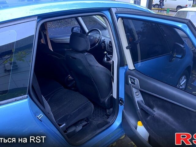 Синий Ситроен С4 Пикассо, объемом двигателя 1.8 л и пробегом 160 тыс. км за 5000 $, фото 9 на Automoto.ua