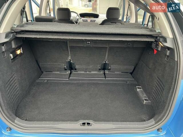 Синий Ситроен С4 Пикассо, объемом двигателя 2 л и пробегом 280 тыс. км за 5500 $, фото 28 на Automoto.ua