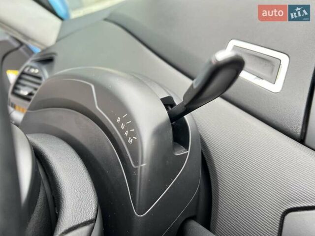 Синий Ситроен С4 Пикассо, объемом двигателя 2 л и пробегом 280 тыс. км за 5500 $, фото 16 на Automoto.ua