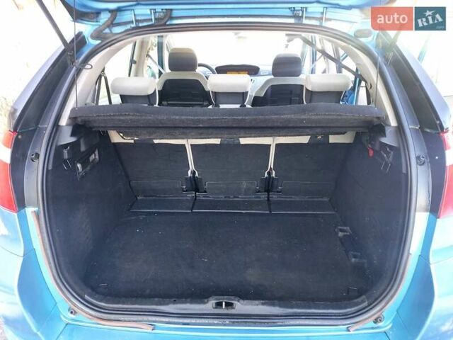 Синий Ситроен С4 Пикассо, объемом двигателя 1.56 л и пробегом 356 тыс. км за 3950 $, фото 32 на Automoto.ua