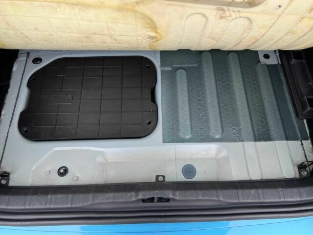 Синий Ситроен С4 Пикассо, объемом двигателя 2 л и пробегом 280 тыс. км за 5500 $, фото 21 на Automoto.ua