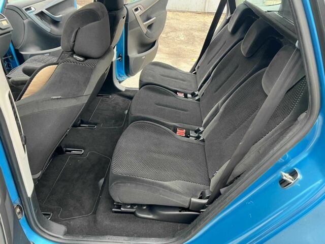 Синий Ситроен С4 Пикассо, объемом двигателя 2 л и пробегом 280 тыс. км за 5500 $, фото 17 на Automoto.ua