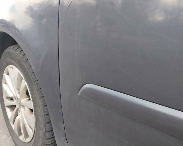 Синій Сітроен С4 Пікассо, об'ємом двигуна 1.56 л та пробігом 360 тис. км за 4900 $, фото 13 на Automoto.ua