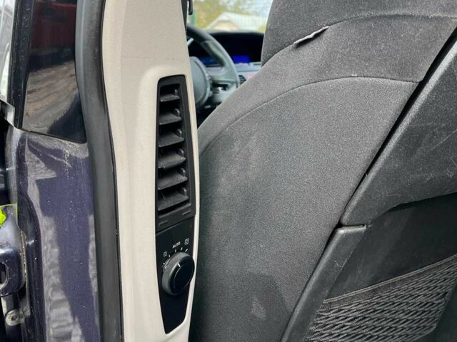 Синий Ситроен С4 Пикассо, объемом двигателя 1.6 л и пробегом 222 тыс. км за 5600 $, фото 22 на Automoto.ua