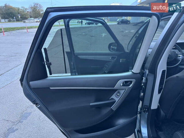 Ситроен С4 Пикассо 2009 в Львове на Automoto.ua Синий Ситроен С4 Пикассо, объемом двигателя 1.6 л и пробегом 195 тыс. км за 6500 $, фото 11 на Automoto.ua