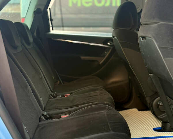 Синий Ситроен С4 Пикассо, объемом двигателя 1.6 л и пробегом 280 тыс. км за 3999 $, фото 24 на Automoto.ua