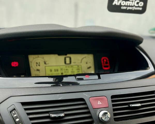 Синий Ситроен С4 Пикассо, объемом двигателя 1.6 л и пробегом 280 тыс. км за 3999 $, фото 28 на Automoto.ua