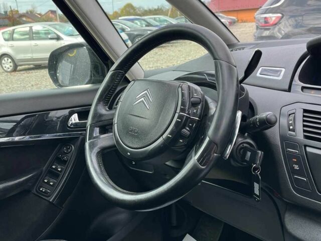 Синий Ситроен С4 Пикассо, объемом двигателя 1.6 л и пробегом 222 тыс. км за 5600 $, фото 16 на Automoto.ua