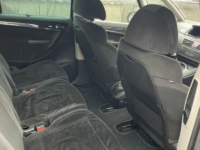 Синий Ситроен С4 Пикассо, объемом двигателя 1.6 л и пробегом 240 тыс. км за 5700 $, фото 14 на Automoto.ua