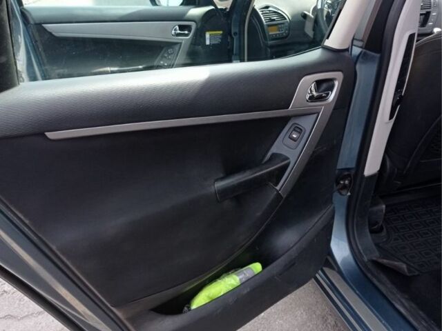 Синій Сітроен С4 Пікассо, об'ємом двигуна 1.6 л та пробігом 278 тис. км за 6300 $, фото 5 на Automoto.ua