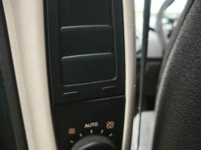 Синій Сітроен С4 Пікассо, об'ємом двигуна 1.6 л та пробігом 260 тис. км за 6800 $, фото 6 на Automoto.ua