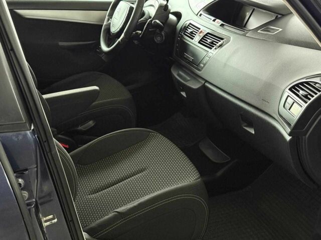 Синий Ситроен С4 Пикассо, объемом двигателя 1.6 л и пробегом 190 тыс. км за 6490 $, фото 17 на Automoto.ua