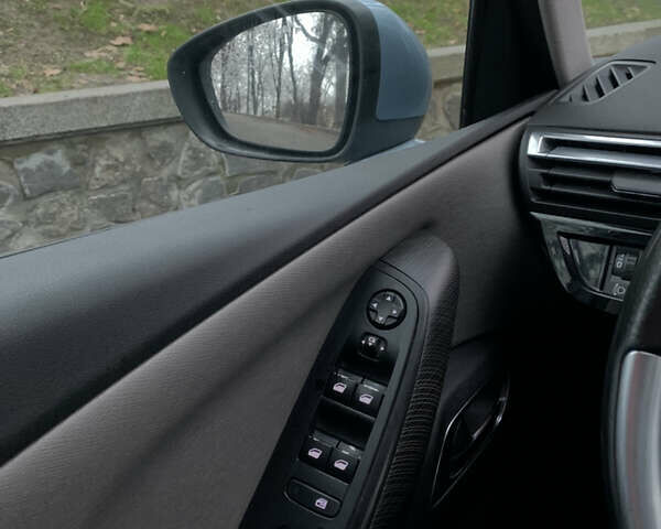 Синій Сітроен С4 Пікассо, об'ємом двигуна 1.56 л та пробігом 211 тис. км за 9550 $, фото 4 на Automoto.ua