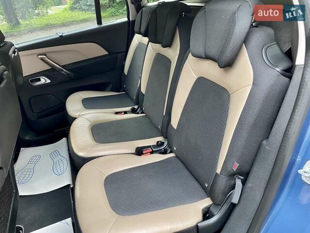 Синий Ситроен С4 Пикассо, объемом двигателя 1.56 л и пробегом 282 тыс. км за 12800 $, фото 11 на Automoto.ua