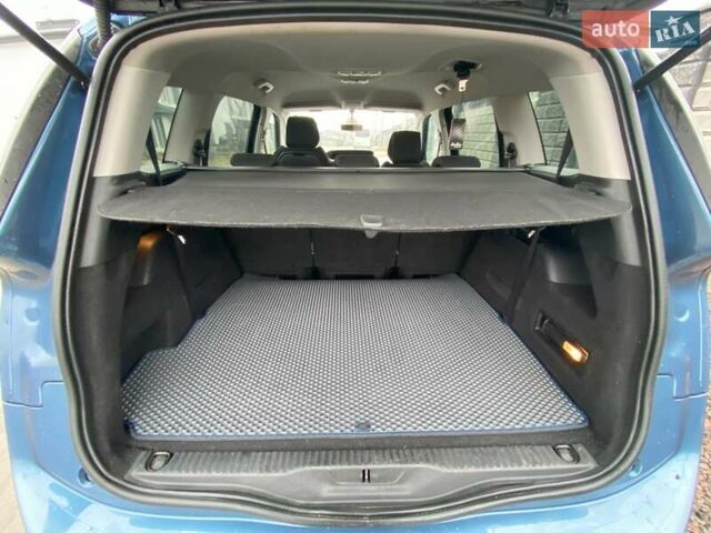 Синий Ситроен С4 Пикассо, объемом двигателя 1.56 л и пробегом 206 тыс. км за 13000 $, фото 7 на Automoto.ua