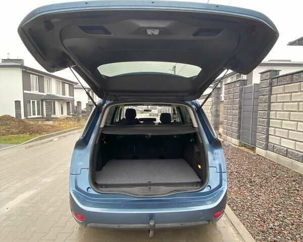 Синий Ситроен С4 Пикассо, объемом двигателя 1.56 л и пробегом 206 тыс. км за 13000 $, фото 6 на Automoto.ua