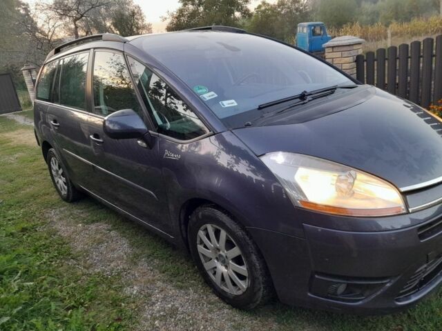 Синій Сітроен С4 Пікассо, об'ємом двигуна 1.6 л та пробігом 300 тис. км за 5800 $, фото 2 на Automoto.ua