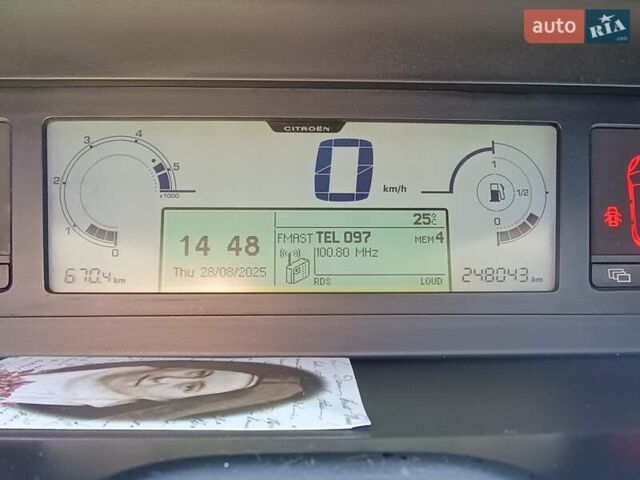 Синий Ситроен С4 Пикассо, объемом двигателя 1.6 л и пробегом 248 тыс. км за 5200 $, фото 11 на Automoto.ua