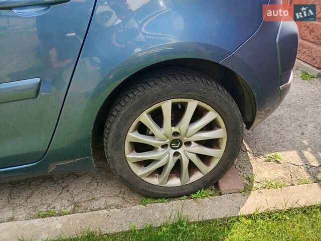 Синий Ситроен С4 Пикассо, объемом двигателя 1.56 л и пробегом 253 тыс. км за 4900 $, фото 11 на Automoto.ua