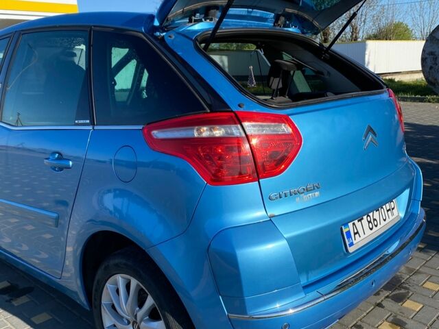 Синий Ситроен С4 Пикассо, объемом двигателя 1.6 л и пробегом 270 тыс. км за 5250 $, фото 3 на Automoto.ua