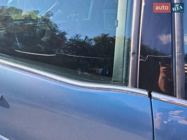 Синий Ситроен С4 Пикассо, объемом двигателя 1.56 л и пробегом 285 тыс. км за 5700 $, фото 17 на Automoto.ua