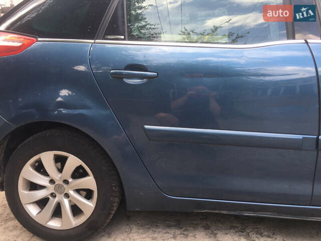 Синий Ситроен С4 Пикассо, объемом двигателя 1.6 л и пробегом 262 тыс. км за 5000 $, фото 14 на Automoto.ua