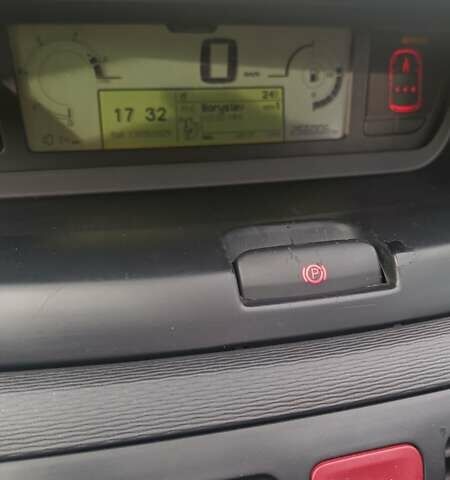 Синій Сітроен С4 Пікассо, об'ємом двигуна 1.56 л та пробігом 266 тис. км за 5700 $, фото 18 на Automoto.ua