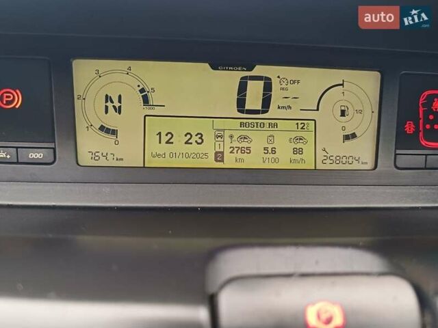 Синій Сітроен С4 Пікассо, об'ємом двигуна 1.6 л та пробігом 258 тис. км за 5500 $, фото 20 на Automoto.ua