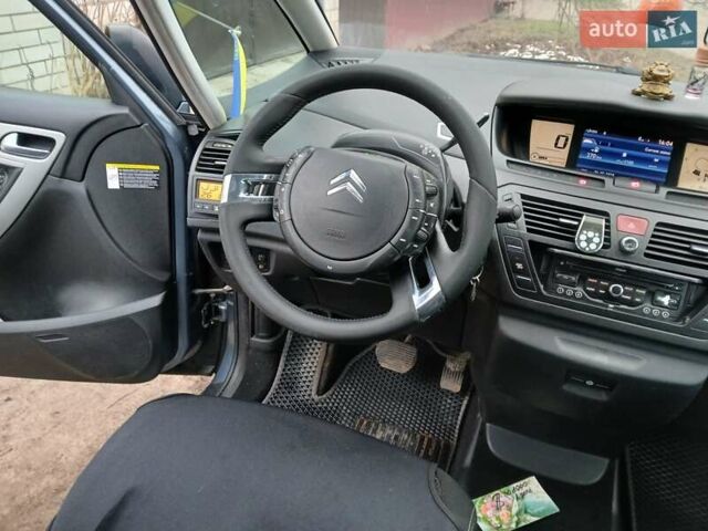 Синий Ситроен С4 Пикассо, объемом двигателя 1.56 л и пробегом 260 тыс. км за 6900 $, фото 4 на Automoto.ua