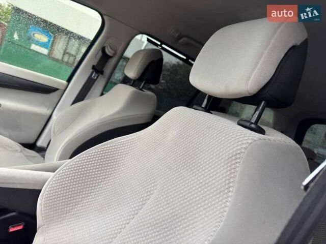 Синій Сітроен С4 Пікассо, об'ємом двигуна 1.56 л та пробігом 199 тис. км за 4980 $, фото 20 на Automoto.ua