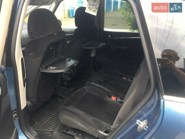 Синий Ситроен С4 Пикассо, объемом двигателя 1.6 л и пробегом 262 тыс. км за 5000 $, фото 5 на Automoto.ua