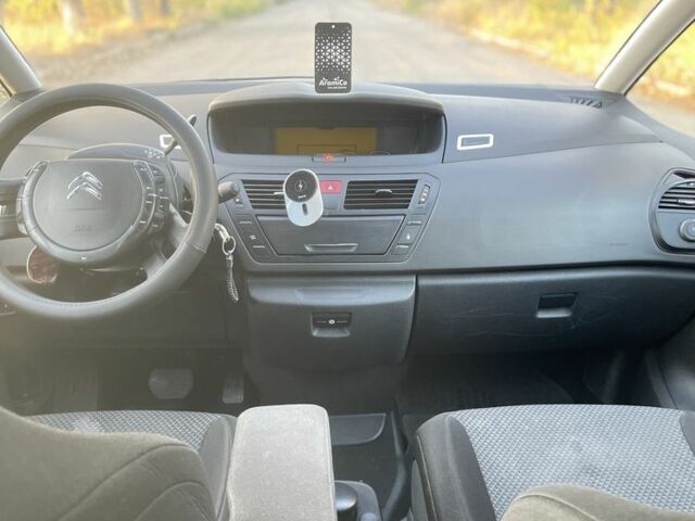 Синий Ситроен С4 Пикассо, объемом двигателя 1.6 л и пробегом 185 тыс. км за 6000 $, фото 6 на Automoto.ua