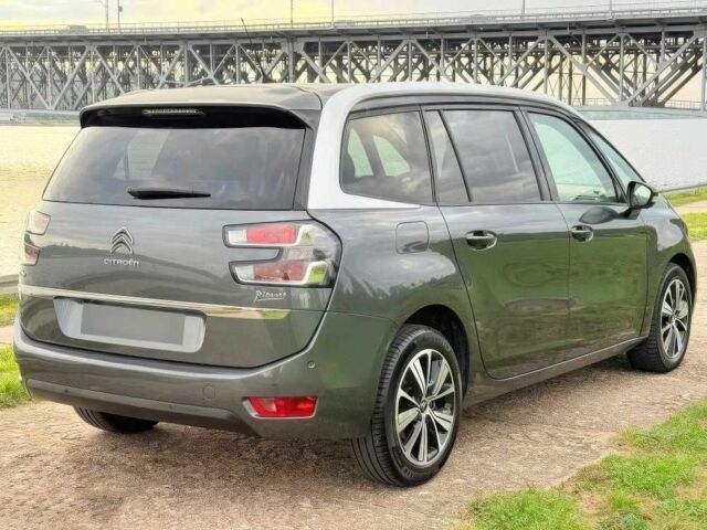 Сітроен С4 Пікассо 2017 у Хмельницькому на Automoto.ua Зелений Сітроен С4 Пікассо, об'ємом двигуна 2 л та пробігом 110 тис. км за 7000 $, фото 4 на Automoto.ua