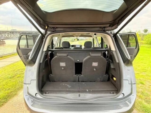 Сітроен С4 Пікассо 2017 у Хмельницькому на Automoto.ua Зелений Сітроен С4 Пікассо, об'ємом двигуна 2 л та пробігом 110 тис. км за 7000 $, фото 10 на Automoto.ua