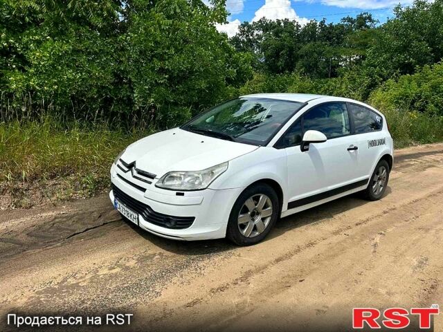 Белый Ситроен С4, объемом двигателя 1.6 л и пробегом 320 тыс. км за 2700 $, фото 5 на Automoto.ua