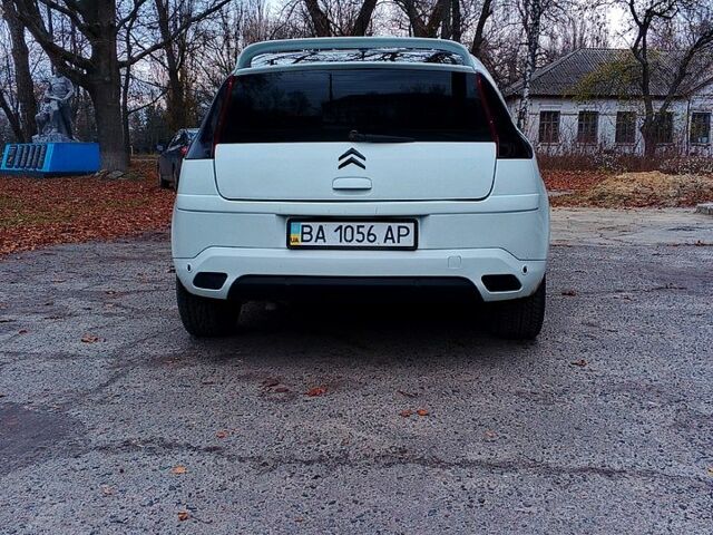Білий Сітроен С4, об'ємом двигуна 1.6 л та пробігом 0 тис. км за 2700 $, фото 2 на Automoto.ua
