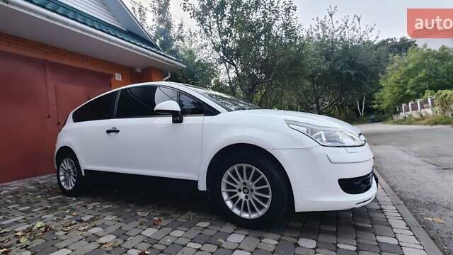 Сітроен С4 2007 у Чернігові на Automoto.ua Білий Сітроен С4, об'ємом двигуна 1.59 л та пробігом 381 тис. км за 3500 $, фото 21 на Automoto.ua